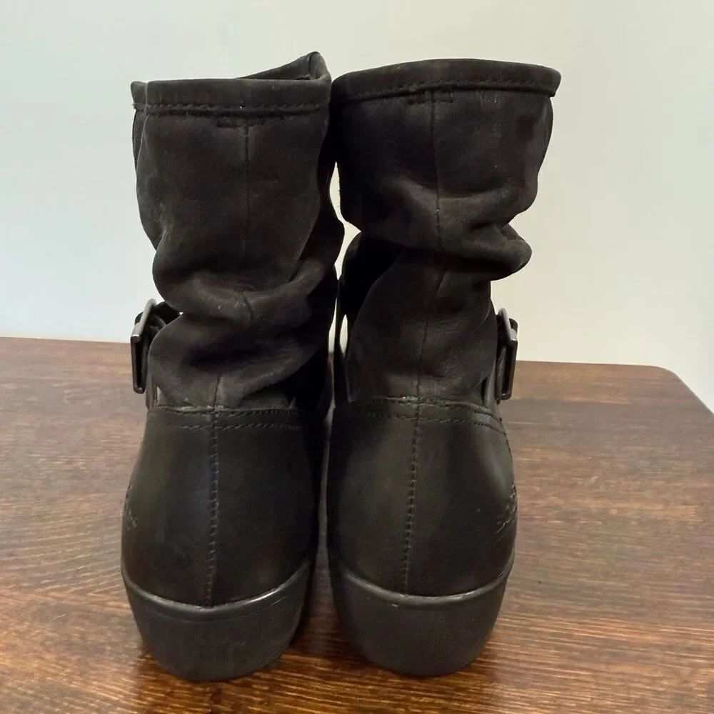 Bogs Women’s Cassie low waterproof leather black boot size 8.5